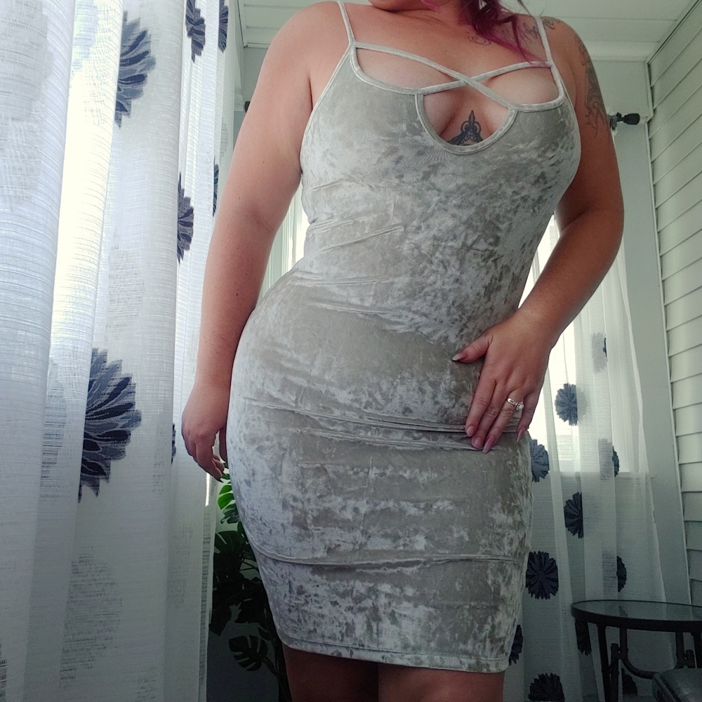 NEW velvet bodycon sage green gray midi dress [L]